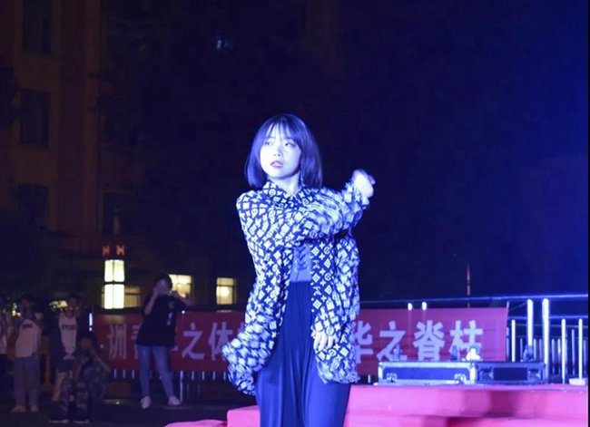 綿陽市2026年中考成績公布綿陽中學(xué)錄取分?jǐn)?shù)662分