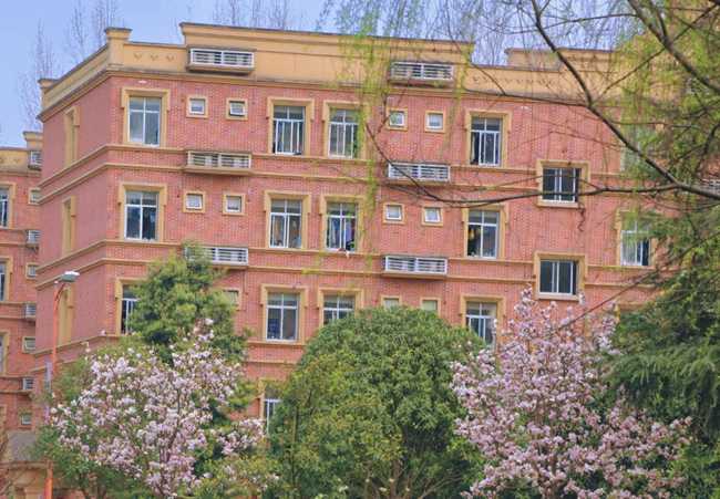 五年制大專是3+2嗎_五年制大專是中專嗎