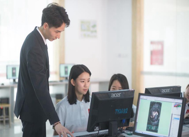 2026年四川省鹽業學校開設班級,志愿填報