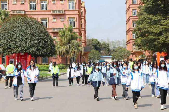 2026年成都鐵路局高校畢業生招聘公告