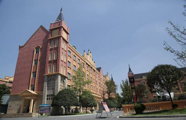 2026年成都師上高中是不是重點高中